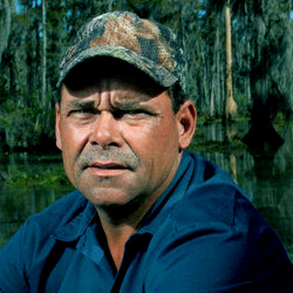Image de légende: Swamp People a choisi les salaires de Joe LaFont