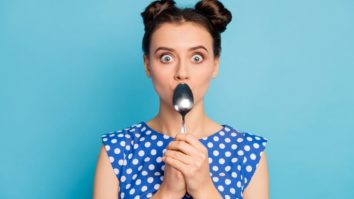 Most Extreme Ways People Try to Stay Skinny - Spoon diet