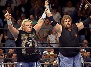 ECW 1999: Balls Mahoney et Axl Rotten.  photo: wwe.com