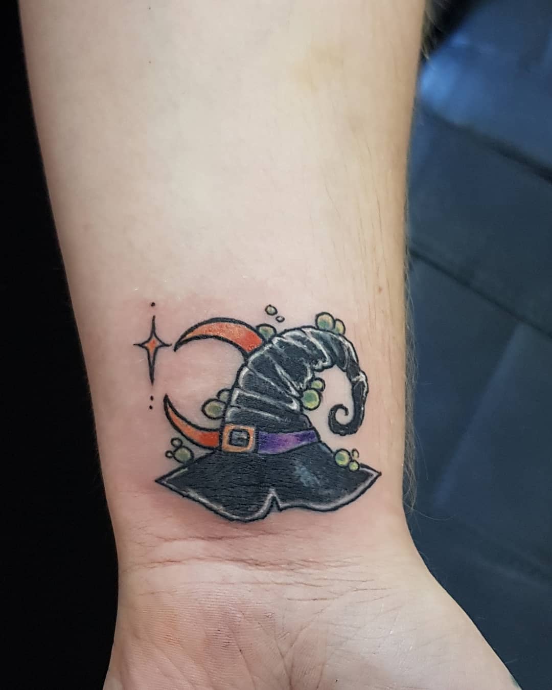 Chapeau Witchy Tattoos -sullapelletattoo
