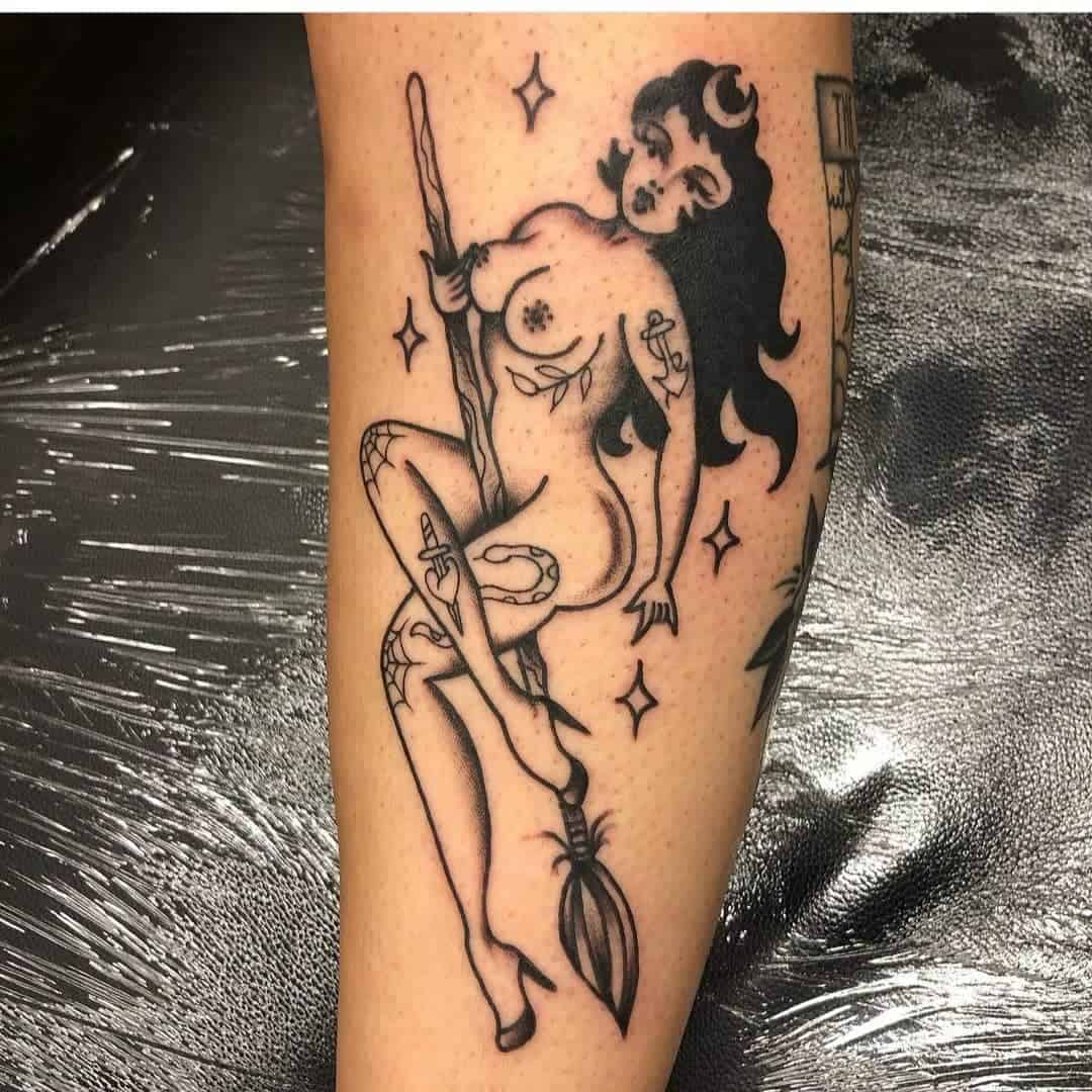 Jambe Pin Up Girl Tattoo -theblacklodge