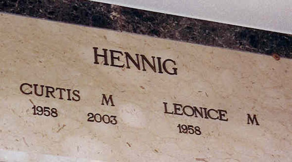 Tombe de Curt Hennig