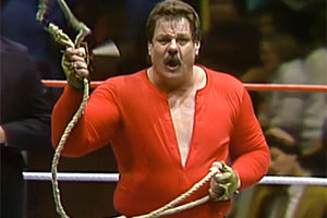 Blackjack Mulligan - Mort à 73 ans. Le voici dans un épisode de Prime Time Wrestling en 1986.  photo: wwe.com