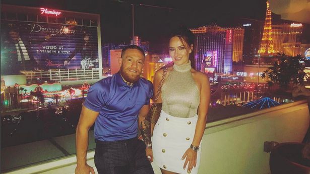 Le combattant de l'UFC Conor McGregor et sa femme Dee Devlin