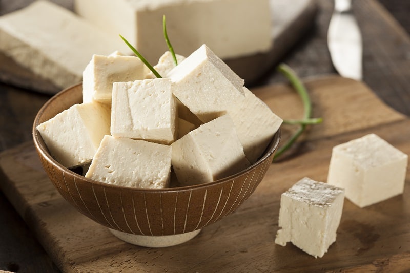 Tofu-To-Boost-Serotonin-for-Améliorer-la-santé-mentale-et-l'humeur