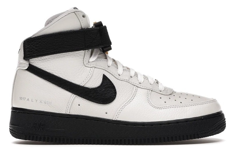Chaussures montantes Nike Air Force 1